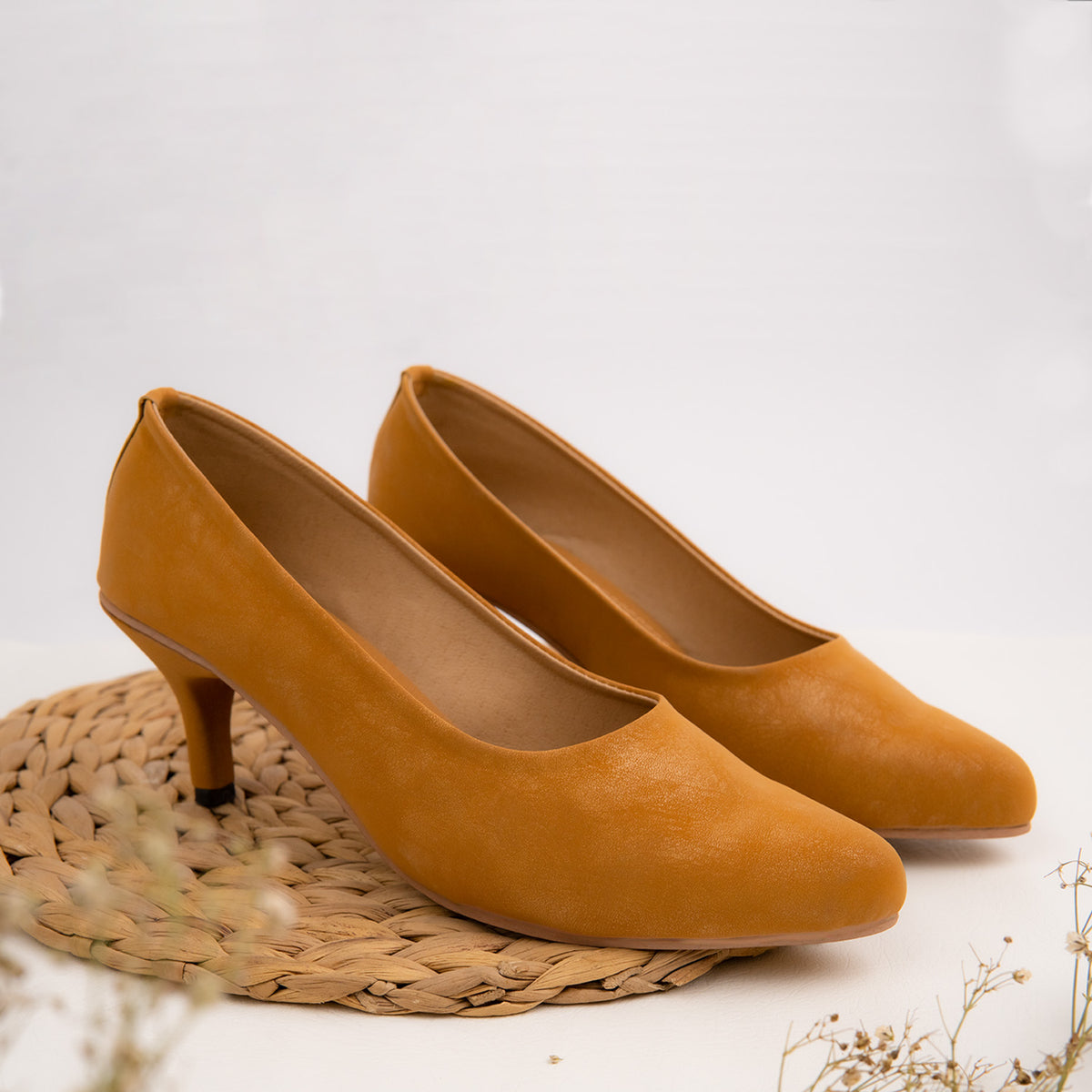 Mustard Court Shoes EL-144